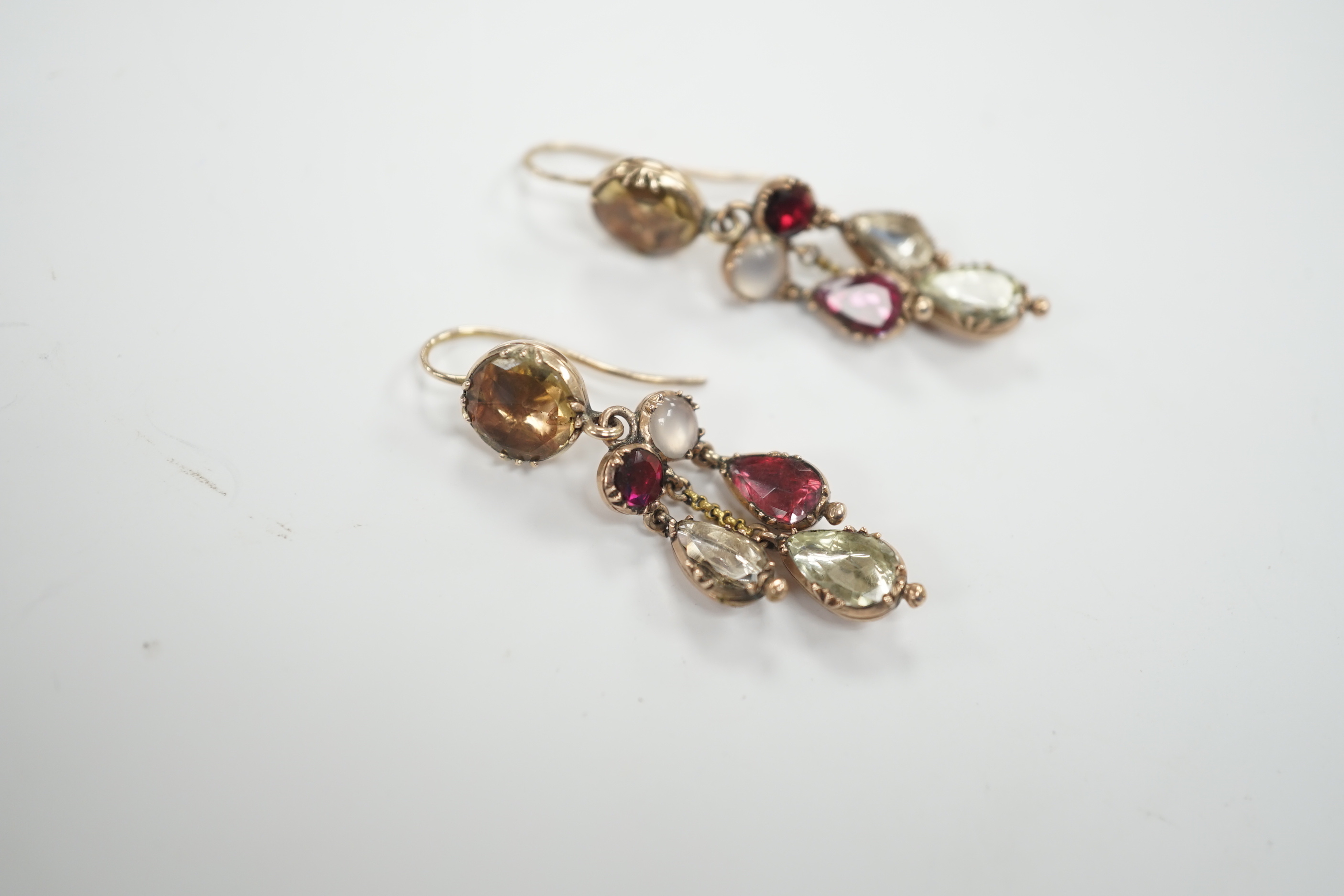 A pair of Victorian yellow metal and foil backed quartz set drop earrings, 35mm, gross weight 4.5 grams.